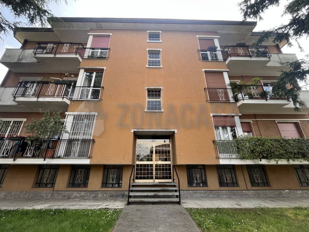 2 Schlafzimmer Wohnung in Legnano, Italy, Nr. 378543