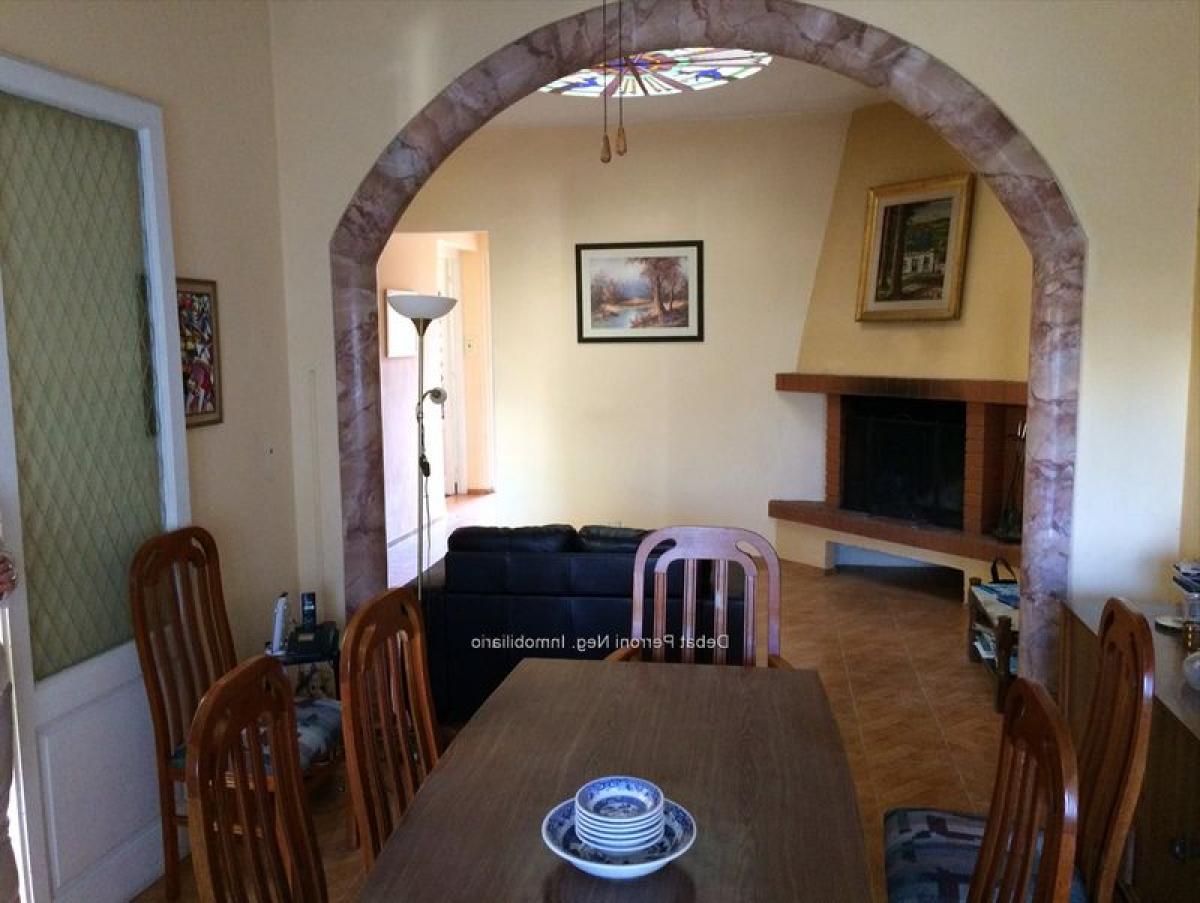 3 bedrooms House in Montevideo, Uruguay No. 247