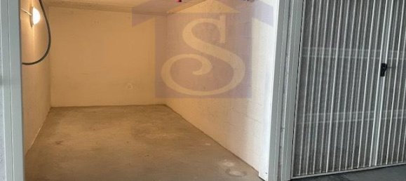 5 rooms Apartment in Pordenone, Italy No. 33172 10