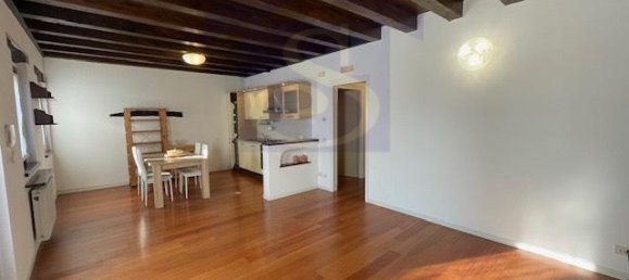 5 rooms Apartment in Pordenone, Italy No. 33172 5