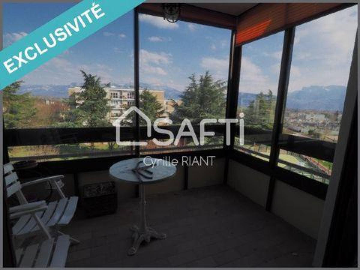 Apartamento T2 em Rives, France N.º 36879