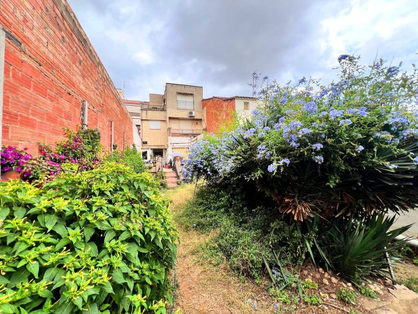 Terreno em Terrassa, Spain 160 m² N.º 76152