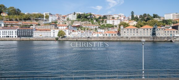 Villa de 2 dormitorios en Vila Nova de Gaia, Portugal No. 83306 13