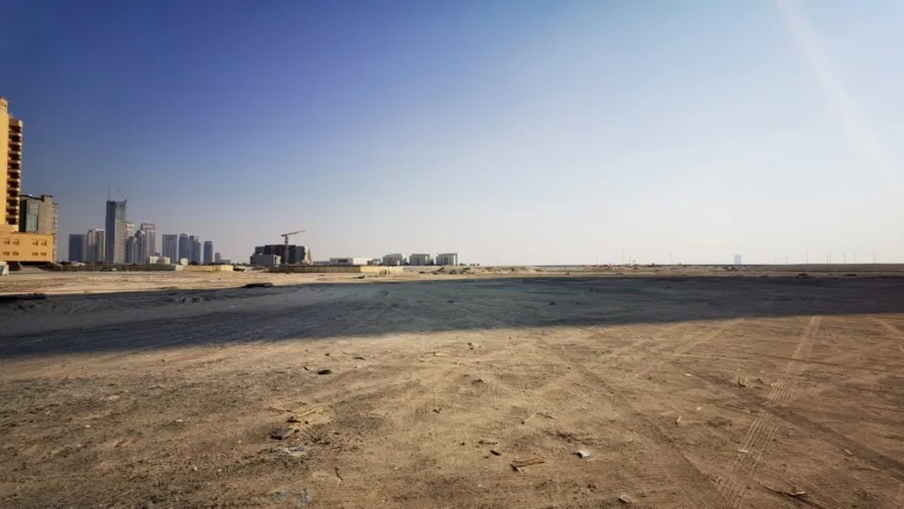8361.2736m² Property in Al Jaddaf, UAE No. 4628