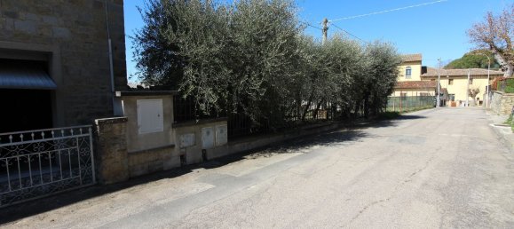 Apartamento de 4 habitaciónes en Castiglion Fiorentino, Italy No. 47992 30