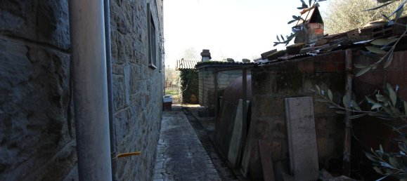 Apartamento de 4 habitaciónes en Castiglion Fiorentino, Italy No. 47992 11