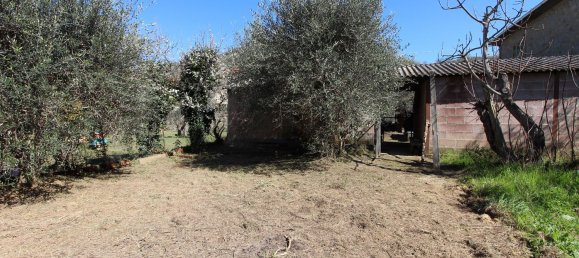 Apartamento de 4 habitaciónes en Castiglion Fiorentino, Italy No. 47992 7