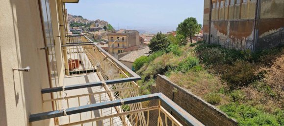 3 bedrooms Apartment in Enna, Italy No. 351536 14