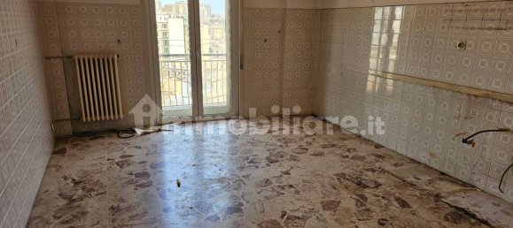 3 bedrooms Apartment in Enna, Italy No. 351536 3