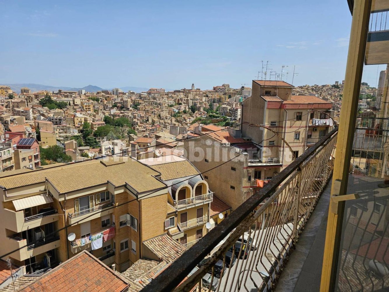 3 bedrooms Apartment in Enna, Italy No. 351536