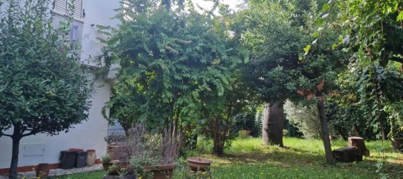 8 rooms Villa in Carrara, Italy No. 155975 22