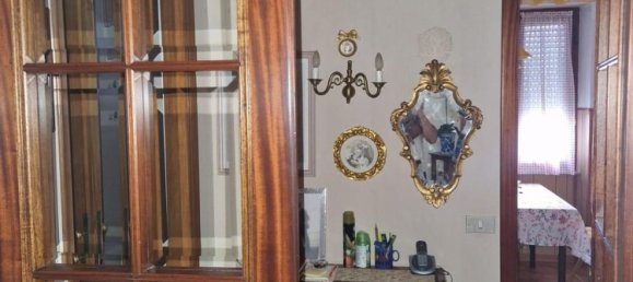 8 rooms Villa in Carrara, Italy No. 155975 10