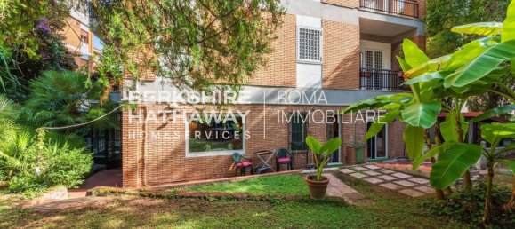 5 bedrooms Apartment in Rome, Italy No. 399171 2