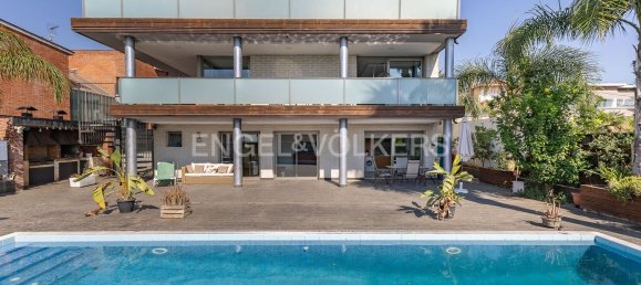 6 غرف نوم منزل في Sant Boi de Llobregat, Spain رقم 172300 2