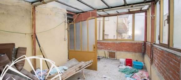 5 bedrooms Apartment in Correggio, Italy No. 168127 5