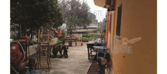 Casa de 5 habitaciónes en Manduria, Italy No. 30836 4