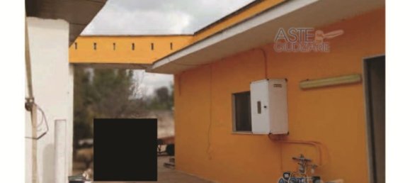 Casa de 5 habitaciónes en Manduria, Italy No. 30836 5