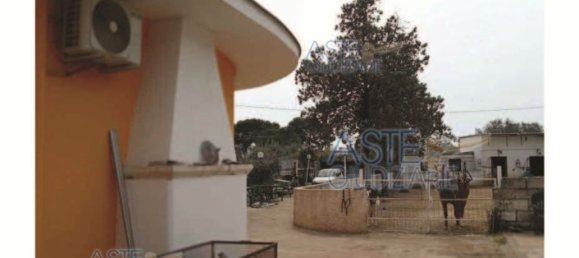 Casa de 5 habitaciónes en Manduria, Italy No. 30836 7