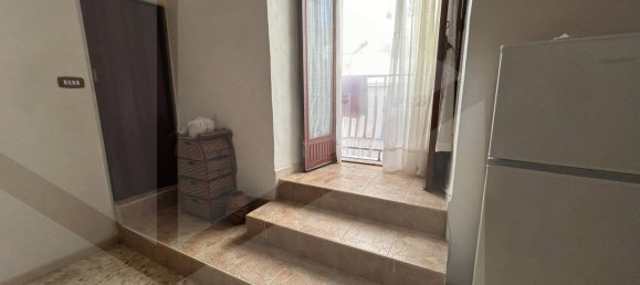 3 rooms House in Cerignola, Italy No. 22063 7