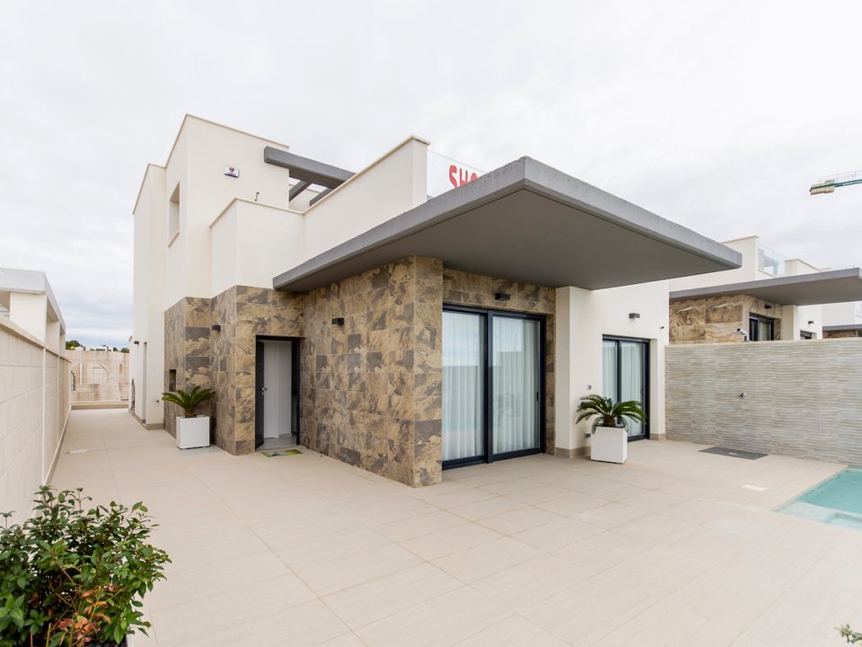 3 Schlafzimmer Villa in San Miguel de Salinas, Spain, Nr. 195762