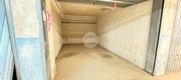 20m² Garage in Rocca di Mezzo, Italy No. 273142 3