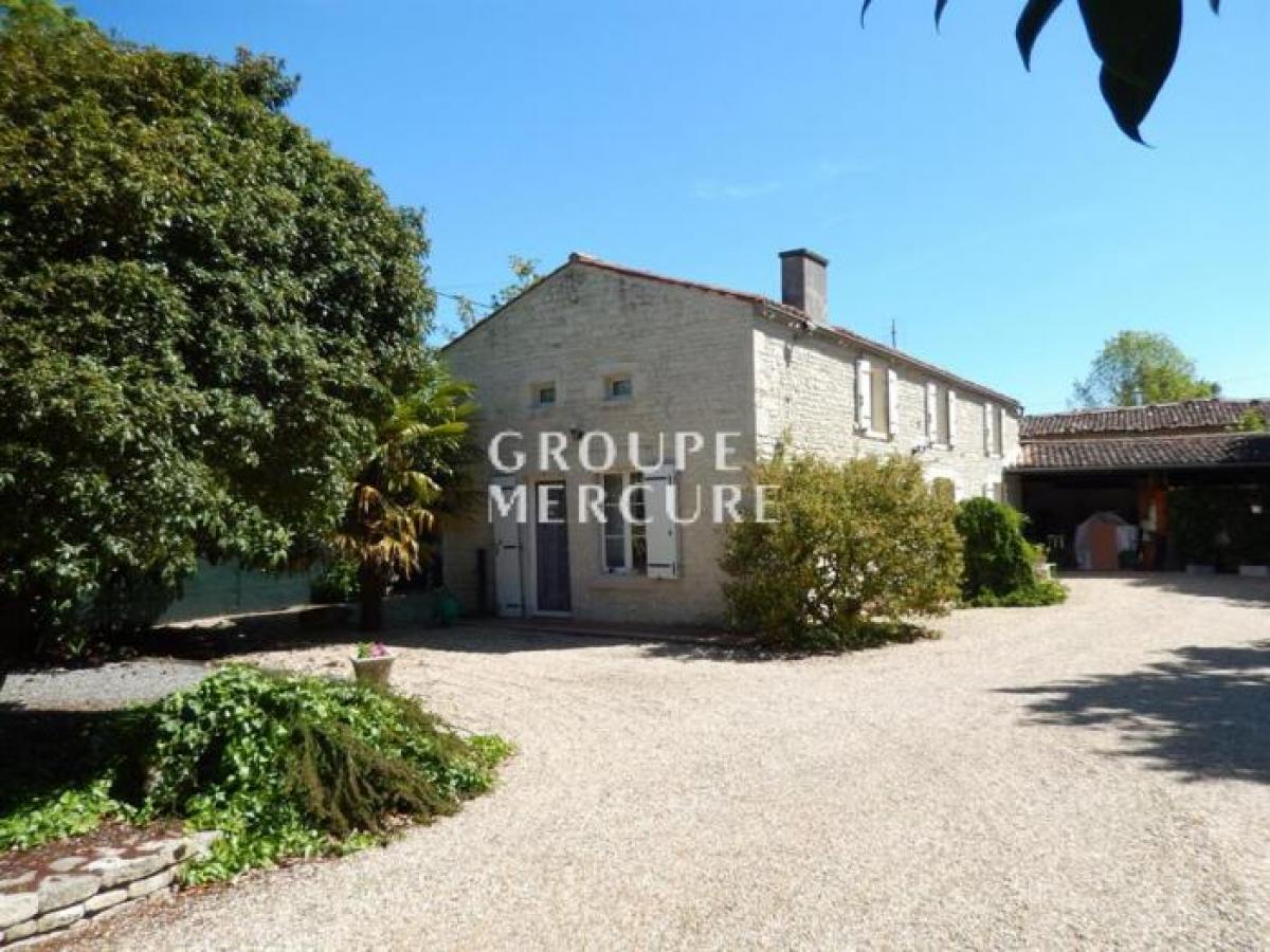 3 غرف نوم قطعة أرض في Aulnay, France رقم 21753