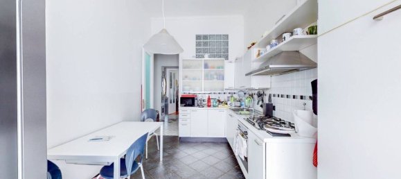 4 Schlafzimmer Wohnung in Turin, Italy, Nr. 43553 32