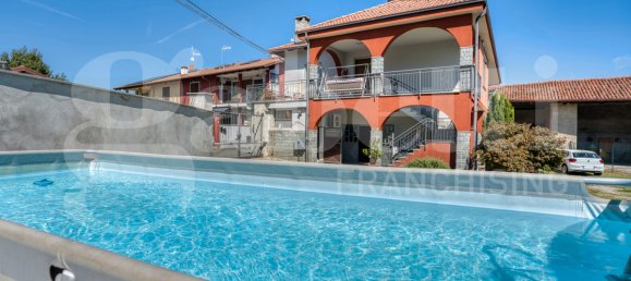 4 bedrooms House in Buriasco, Italy No. 189397 11