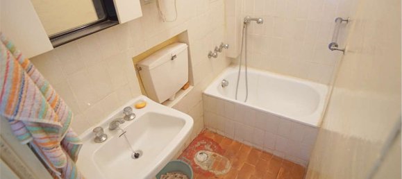 5 غرف نوم منزل في Moncucco Torinese, Italy رقم 380152 12