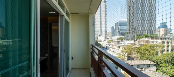 Apartamento com 2 quartos em condomínio em Bang Rak, Thailand N.º 63420 23