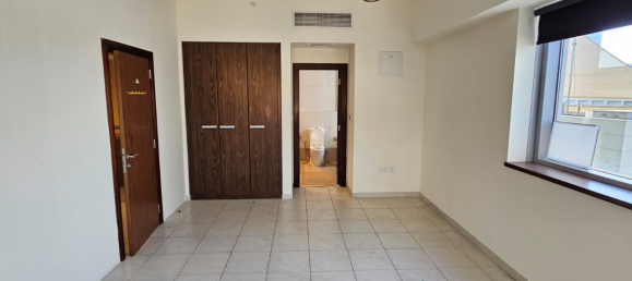 88.4m² Apartment in Business Bay, UAE No. 54700 2