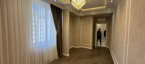 4 Schlafzimmer Wohnung in Chataj, Azerbaijan, Nr. 1338 7
