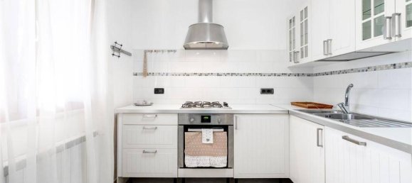 3 bedrooms House in Montignoso, Italy No. 216513 9