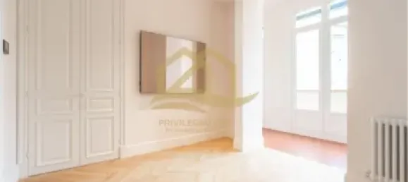 2 غرف نوم شقة في Ciutat Vella, Spain رقم 33994 28