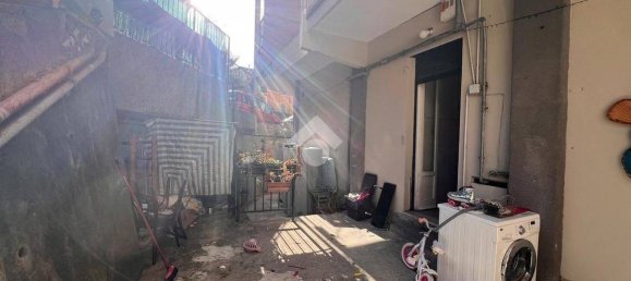 Apartamento de 2 dormitorios en Genoa, Italy No. 349986 8