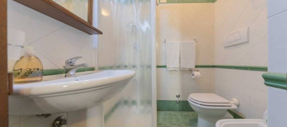 5 rooms Hotel in Rome, Italy No. 343379 3