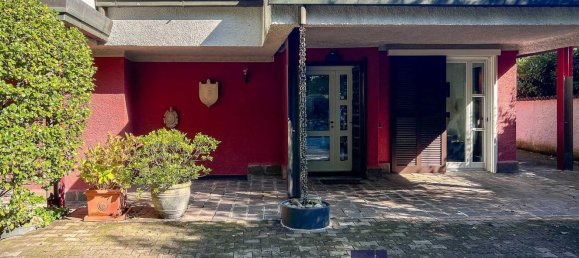 8-Zimmer Villa in Ispra, Italy, Nr. 59295 10