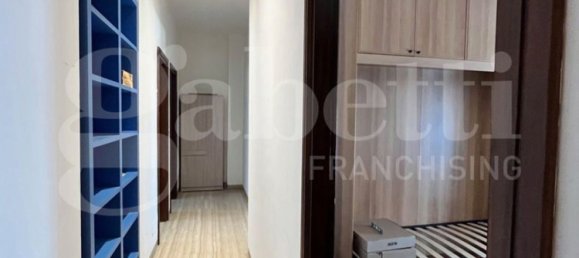 3 bedrooms Apartment in Bologna, Italy No. 372098 14