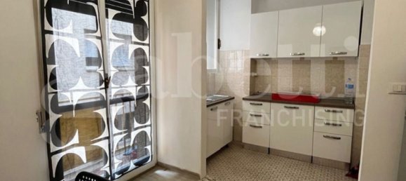 3 bedrooms Apartment in Bologna, Italy No. 372098 11