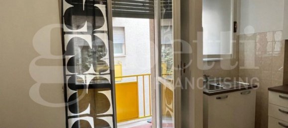 3 bedrooms Apartment in Bologna, Italy No. 372098 9