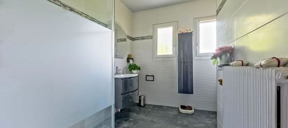 Casa de 4 dormitorios en Villiers-Adam, France No. 360370 7