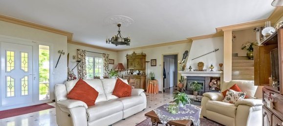 Casa de 4 dormitorios en Villiers-Adam, France No. 360370 4