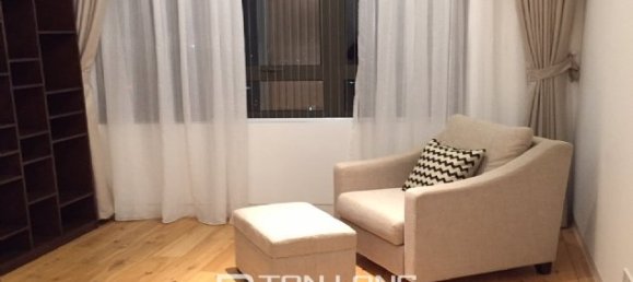4 bedrooms Apartment in Cau Giay, Vietnam No. 1675 3
