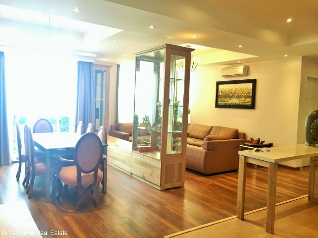 2 bedrooms Apartment in Tay Ho, Vietnam No. 4260