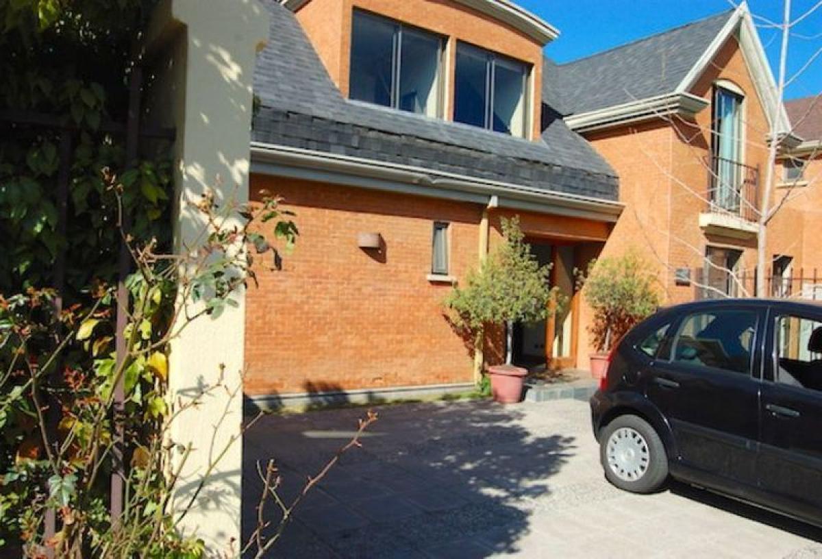 4 bedrooms House in Santiago, Chile No. 3503