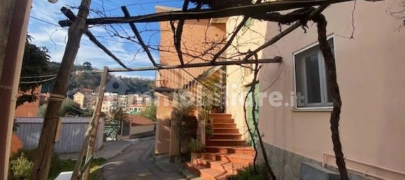 5 Schlafzimmer Wohnung in Albisola Superiore, Italy, Nr. 285734 2