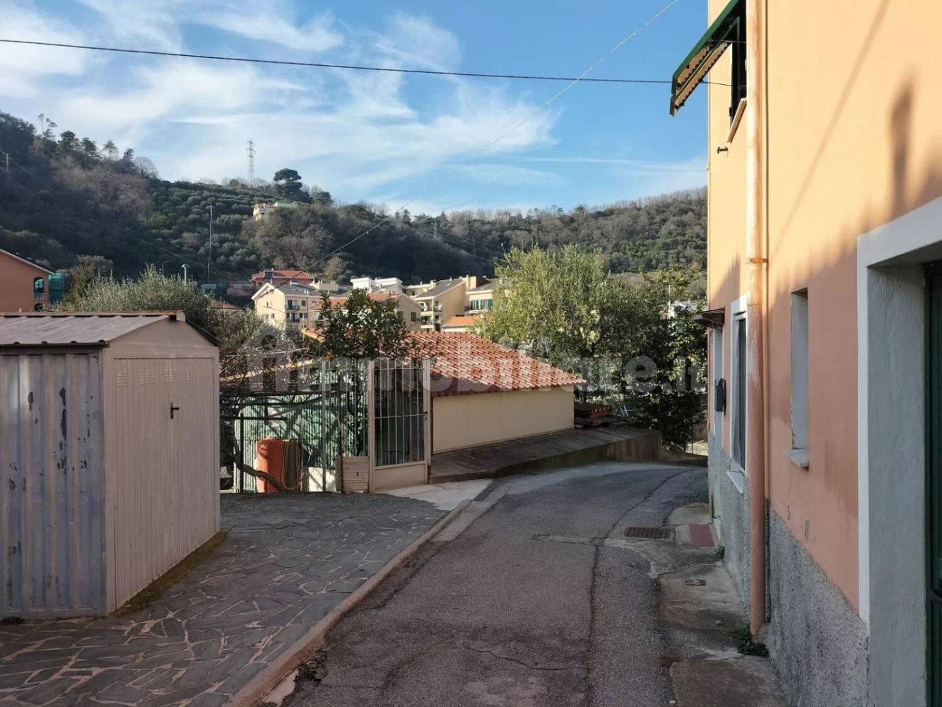 5 Schlafzimmer Wohnung in Albisola Superiore, Italy, Nr. 285734