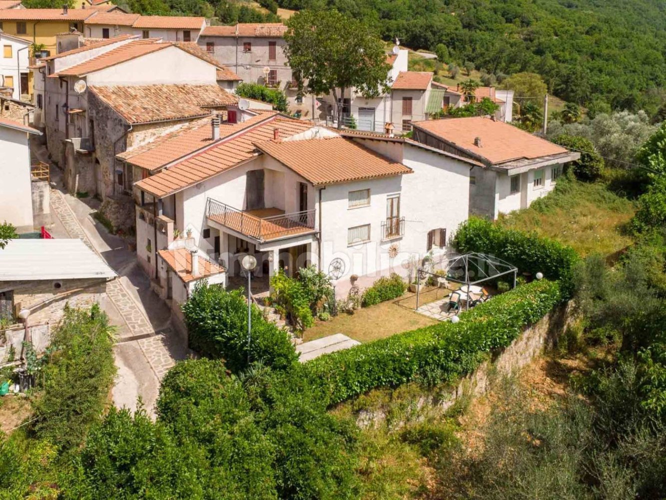 Вилла с 5 спальнями в Кастель Сант Анджело, Италия № 280822