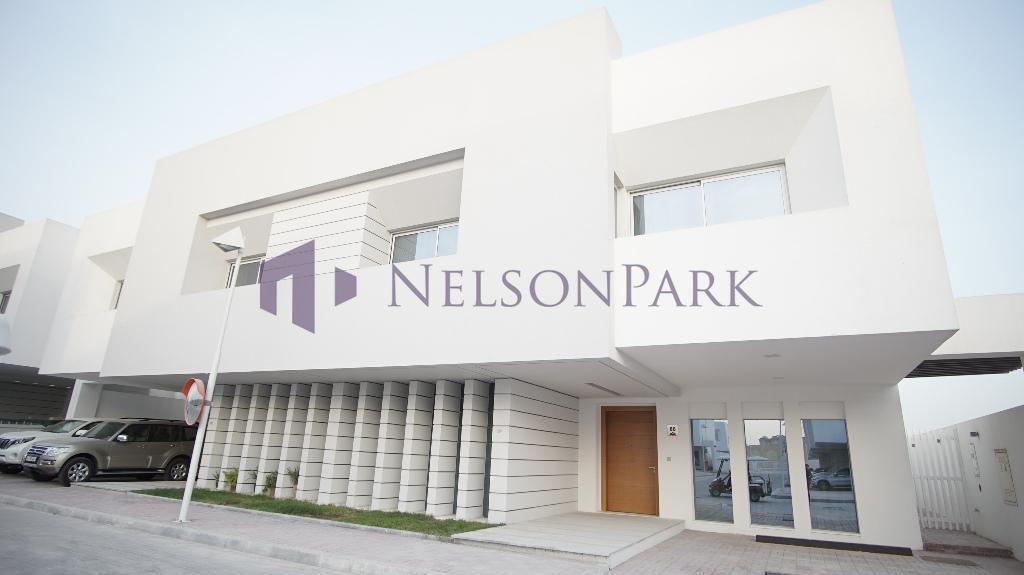 Вилла с 5 спальнями в Доха, Катар № 1227