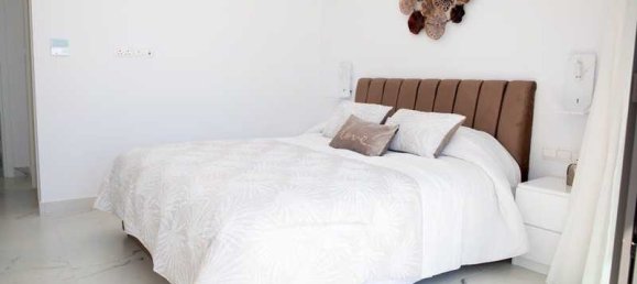 3 Schlafzimmer Villa in Chloraka, Cyprus, Nr. 6581 14